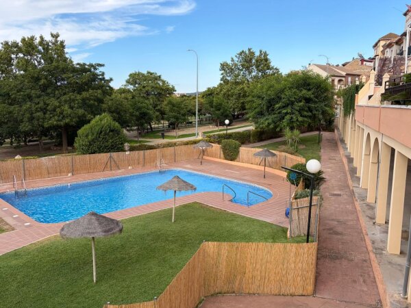 Adosado en Antequera Urbanización - Los Alminares